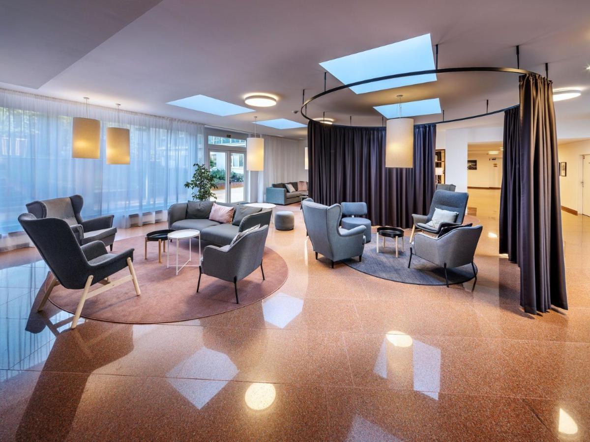 Luxury Apartment Vbloku Praha Bagian luar foto